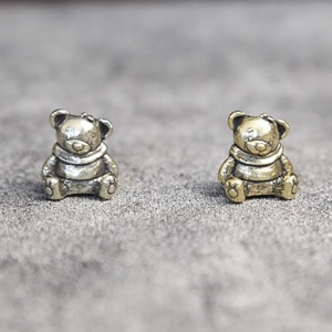 Pendentifs et breloques en laiton en forme d'ours assis mignon pour outils EDC, perles de couteau, bracelets tressés DIY, cordons, accessoires pour outils de plein air et fidget spinners en métal - Product Image 1