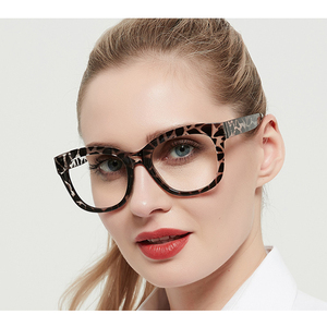 משקפי קריאה אובליים גדולים במיוחד עם ציר קפיצי גמיש, מסגרות למשקפיים לכל סוגי הפנים - Product Image 5