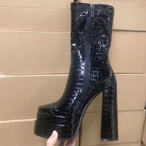 Bottes pour femmes de style occidental avec fermeture éclair latérale, semelle épaisse, hiver, automne, luxe, cuir noir, plateforme épaisse - Product Image 5