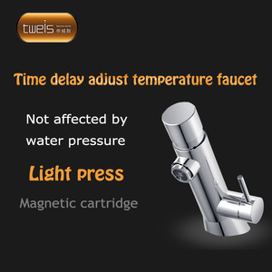 Tay Cầm Đơn Kiểm Soát Nhiệt Độ Đo Sáng Tự Đóng Vòi Phòng Tắm Nút Nhấn Vòi Nóng Lạnh - Product Image 5