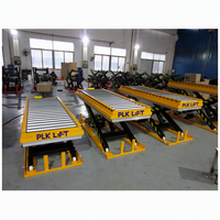 Table élévatrice à ciseaux fixe avec plateau à convoyeur à rouleaux, plateforme élévatrice hydraulique à rouleaux, couleur personnalisée