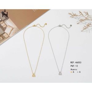 Collana con Ciondolo a Forma di Bilancia in Acciaio Inossidabile, 46cm, Tono Oro e Argento, Gioielli alla Moda - Product Image 1