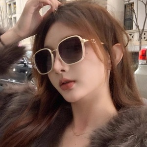 Lunettes de soleil pour femmes, rectangulaires, monture intégrale, polarisées, UV400, protection solaire tendance, adulte 2025 - Product Image 3