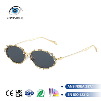 Lunettes de soleil ovales en moissanite pour hommes et femmes, avec accent papillon en strass, protection UV400, monture ornée, idéales pour la conduite quotidienne