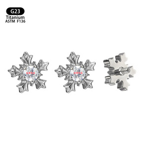 Boucles d'oreilles en titane flocon de neige, alliage F136, zircon 5A, serti à griffes, bijoux de piercing - Product Image 4