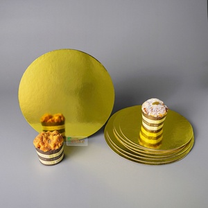 Plateau à gâteau en carton ondulé blanc robuste SunShine de 3 mm, cercle ou carré, 8'', 10'', 12'', base laminée, gaufrage et estampage - Product Image 2