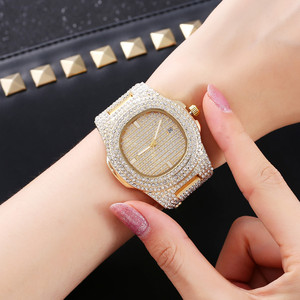 Moda noche estrellada diamante completo fecha reloj <span class=keywords><strong>de</strong></span> mujer cuarzo acero súper genial con estilo hip hop reloj <span class=keywords><strong>de</strong></span> lujo para hombres - Product Image 5