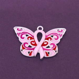 Nuevo Diseño de Joyería, Dije de Mariposa de Esmalte Rosa, Amuleto de Concienciación sobre el Cáncer de <span class=keywords><strong>Mama</strong></span> con Forma de Animal y Listón - Product Image 2