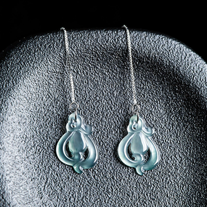 Boucles d'oreilles clous en jade naturel authentique de qualité A, motif lys d'eau bleu, en argent S925, jade de qualité glace, style unique pour femme, cadeau de fête - Product Image 3