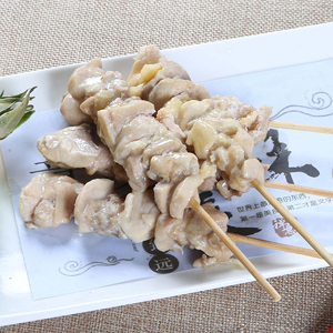 Prezzo diretto di fabbrica 30g di spiedini di <span class=keywords><strong>pollo</strong></span> al peperoncino al carbone alla griglia spiedini in stile Yakitori alla coscia - Product Image 3