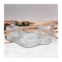 Pots à bougies en verre de stockage de cadeaux de bonbons géo découpés ronds côtelés de luxe vides et personnalisés avec couvercle en verre