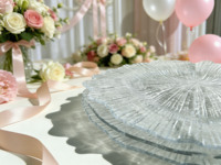Assiettes en plastique jetables élégantes et réutilisables, transparentes, 13 pouces, de qualité supérieure, sous-assiettes pour mariage, buffet, fête prénuptiale, événements formels