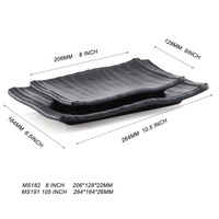 Assiette rectangulaire noire mate en mélamine incassable de 8 pouces pour restaurant japonais