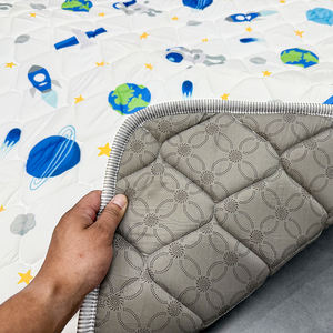 Tapis rembourré antidérapant pliable pour bébé Grand tapis de sol doux pour enfants Idéal pour parc d'enfant - Product Image 2