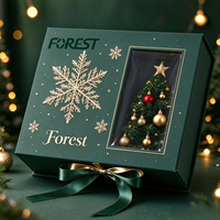 Boîte cadeau recyclée Forest Packing avec fenêtre, estampage à chaud doré, ruban et nœud, emballage de Noël pour cosmétiques et parfums