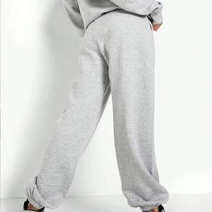 Ensemble <span class=keywords><strong>de</strong></span> vêtements <span class=keywords><strong>de</strong></span> sport pour femmes avec logo personnalisé, 100% coton, haut à col rond et <span class=keywords><strong>pantalon</strong></span> décontracté, ensemble deux pièces surdimensionné pour femmes - Product Image 4