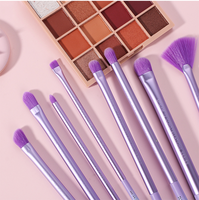 Ensemble de 12 pinceaux de maquillage violets synthétiques de luxe pour végétaliens, acceptant l'étiquetage privé, meilleure qualité, pour le correcteur de visage plat