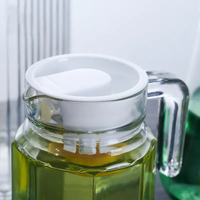 Carafe à eau en plastique PC moderne et écologique de 1100 ml avec poignée et couvercle pour boissons glacées