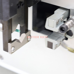 Máquina peladora y dobladora de corte de alambre computarizado de alambre duro por computadora - Product Image 4