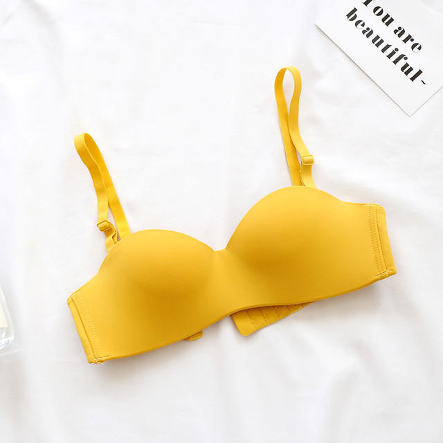 สีเหลือง