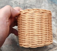 Petit panier de rangement en rotin naturel pour bonbons, idéal pour les cadeaux et la présentation de collations, porte-stylos en osier tressé, porte-gobelets en bambou