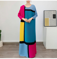 Robe Miyake 2026 – Nouvelle collection été – Style décontracté – Grande taille – Robe longue plissée extensible imprimée pour femme – Vente directe usine