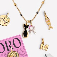 Mignon coloré en acier inoxydable papillon Gecko insecte breloques bricolage rose chat toutou patte poisson pendentif à ma fille