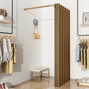 Probador de Ropa Portátil de Metal para Boutique de Ropa K, Vestidor de Lujo Móvil Dorado con Cortina - Product Image 6
