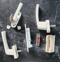 Aksesori jendela Aluminium pegangan pintu geser gagang transmisi baja plastik gagang jendela