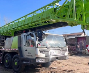 ราคาถูกต้นทุนต่ําและมีคุณภาพดีจีนเครนเคลื่อนที่ 110 ตันรถบรรทุกเครนไฮดราเครน Zoomlion ZTC1100V สําหรับขาย - Product Image 2