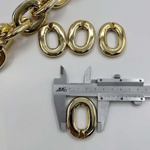 Collar de Cadena de Plástico ABS, Cadena Grande Dorada, Acrílico Electrochapado, Estilo Rapero - Product Image 4