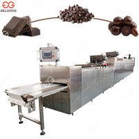 Ensemble de production de moulage de barre de chocolat à bas prix Machine de fabrication de chocolat capacité à petite échelle à vendre