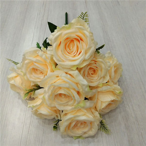 Venta al por mayor de alta calidad 9 cabezas de flores de seda ramo de flores artificiales ramo de rosas ramo de flores artificiales - Product Image 3