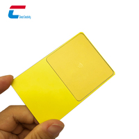 Tarjeta Metálica RFID NFC NTAG213/NTAG215/NTAG216 Programada, de Acero Inoxidable Azul, Grabada, Personalizable, Resistente al Agua
