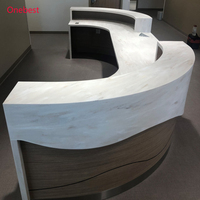 Comptoir de réception moderne en granit blanc poli, surface solide, garantie 10 ans, pour hôtel et service d'accueil