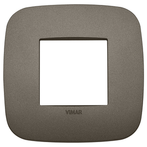 Placa Redonda Vimar de 2 Metros, Metálica, de 9.5 cm Cuadrados, para Tomas Eléctricas - Product Image 1