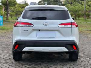 Toyota Corolla Cross 2023 2.0L Edizione Elite, Motore Turbo, Guida a Sinistra, Trasmissione Automatica, Auto Nuove e Usate - Product Image 6
