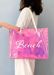 Bolso de compras de diseño holográfico láser iridiscente de PVC grueso con logotipo personalizado con asa de PU a la moda y con estilo - Product Image 4