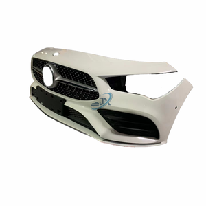 Pour <span class=keywords><strong>Mercedes</strong></span>-Benz <span class=keywords><strong>CLA</strong></span> W118 Kit de carrosserie d'occasion de haute qualité Ensemble de pare-chocs avant avec calandre, ventilateur de radiateur et capteurs de stationnement - Product Image 3
