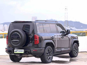 BYD Fangchengbao Leopard5 SUV Todoterreno Híbrido de Nueva Energía con Techo Panorámico y Asientos de Cuero, Coche de Segunda Mano - Product Image 3