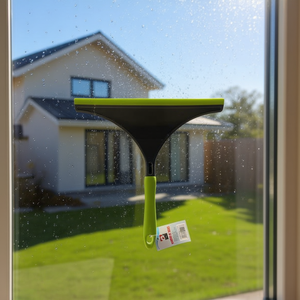 MNJ Glass Scraper 12cm Green Handle For Windows Cleaning - Product Image 2