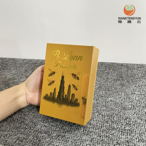 Individuell Bedruckte Luxus-Geschenkbox aus Karton mit Magnetverschluss und Goldfolie aus Recyclingmaterialien für Parfüm und Kleidung - Product Image 4