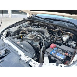 Voiture d'occasion <span class=keywords><strong>Toyota</strong></span> <span class=keywords><strong>Hilux</strong></span> 2015, conduite à gauche, 4 portes, 5 places, pick-up, faible kilométrage, essence, intérieur foncé, automatique, LHD - Product Image 6
