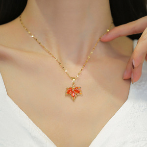 Factory New Titanium Steel Maple Leaf necklace Light Luxury Wedding Necklace for Female Versatile Celebrities <b>Chain</b> - Product Image 2