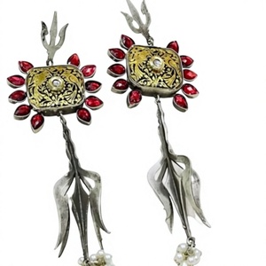 Pendientes de moda de calidad superior de diseñador con aspecto de piedra de aspecto tradicional para ropa de fiesta accesorios de moda para mujeres y niñas - Product Image 2
