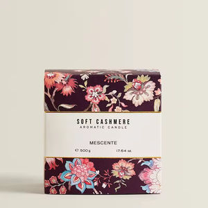 Velas Aromáticas de Lujo con Aroma Navideño, Velas de Cera de Soya en Frasco de Vidrio Negro, Caja de Regalo - Product Image 2