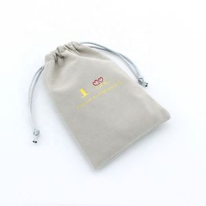 Bolsa de Terciopelo Negra Pequeña con Cordón, para Regalos y Joyería, Fabricada en China, Venta al Por Mayor, OEM - Product Image 4