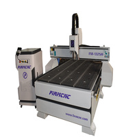 Routeur CNC pour bois RichAuto Syntec Control 1325 4x8, prix compétitif, vitesse de broche de 24 000 tr/min et surveillance à distance