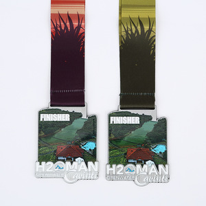 เหรียญรางวัลโลหะผสมสังกะสีแบบกำหนดเองสำหรับงานกีฬา รางวัลผู้เข้าเส้นชัยสีทอง เงิน ทองแดง สลักโลโก้ ทนทาน พร้อมถ้วยรางวัลโลหะ - Product Image 4
