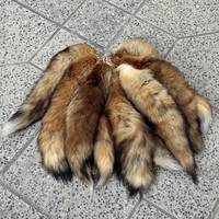 Prix d'usine, vente en gros, personnalisé, haute qualité, grandes queues de renard naturelles et moelleuses, jouets animaux, porte-clés, pendentif de sac, ornement de queue amusant